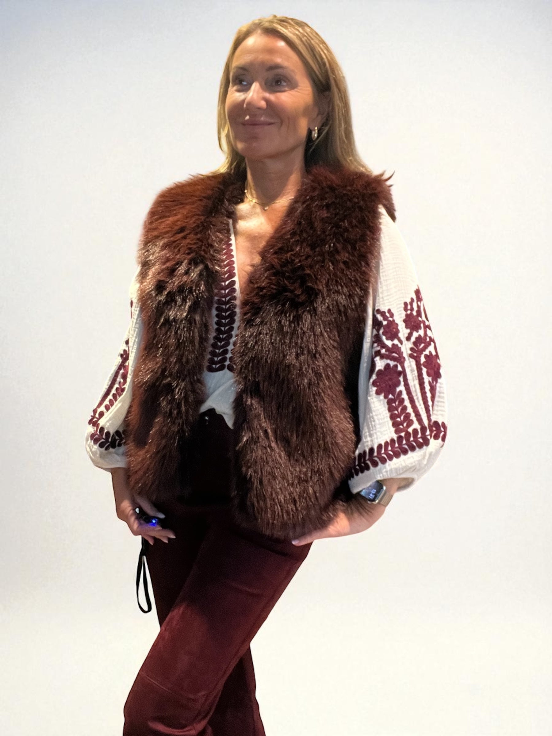 Veste fourrure bordeaux