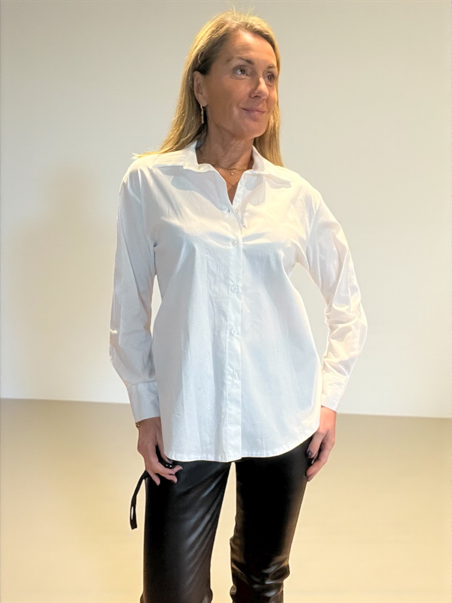 Chemisier Carbone blanc